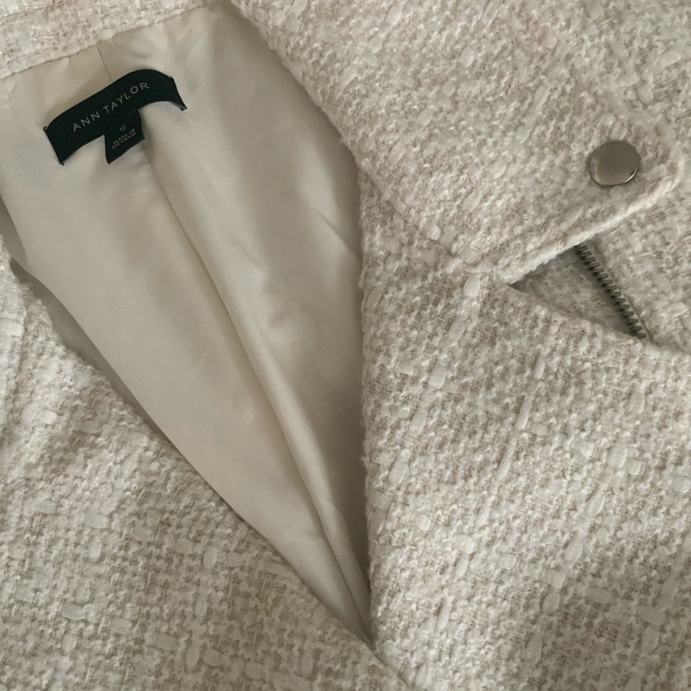 Ann Taylor Cream Textured Jacket
